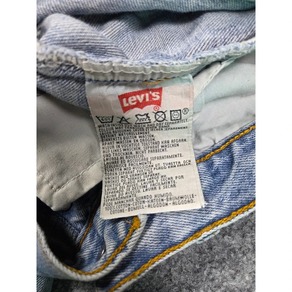 Vintage 90s Levis 501 Jeans Mens 28x34 Light Wash Blue Made In France Straight